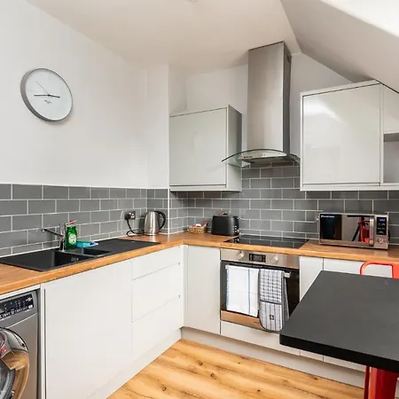 Stylish Apt With Minster Views I Pass The Keys York Esterno foto