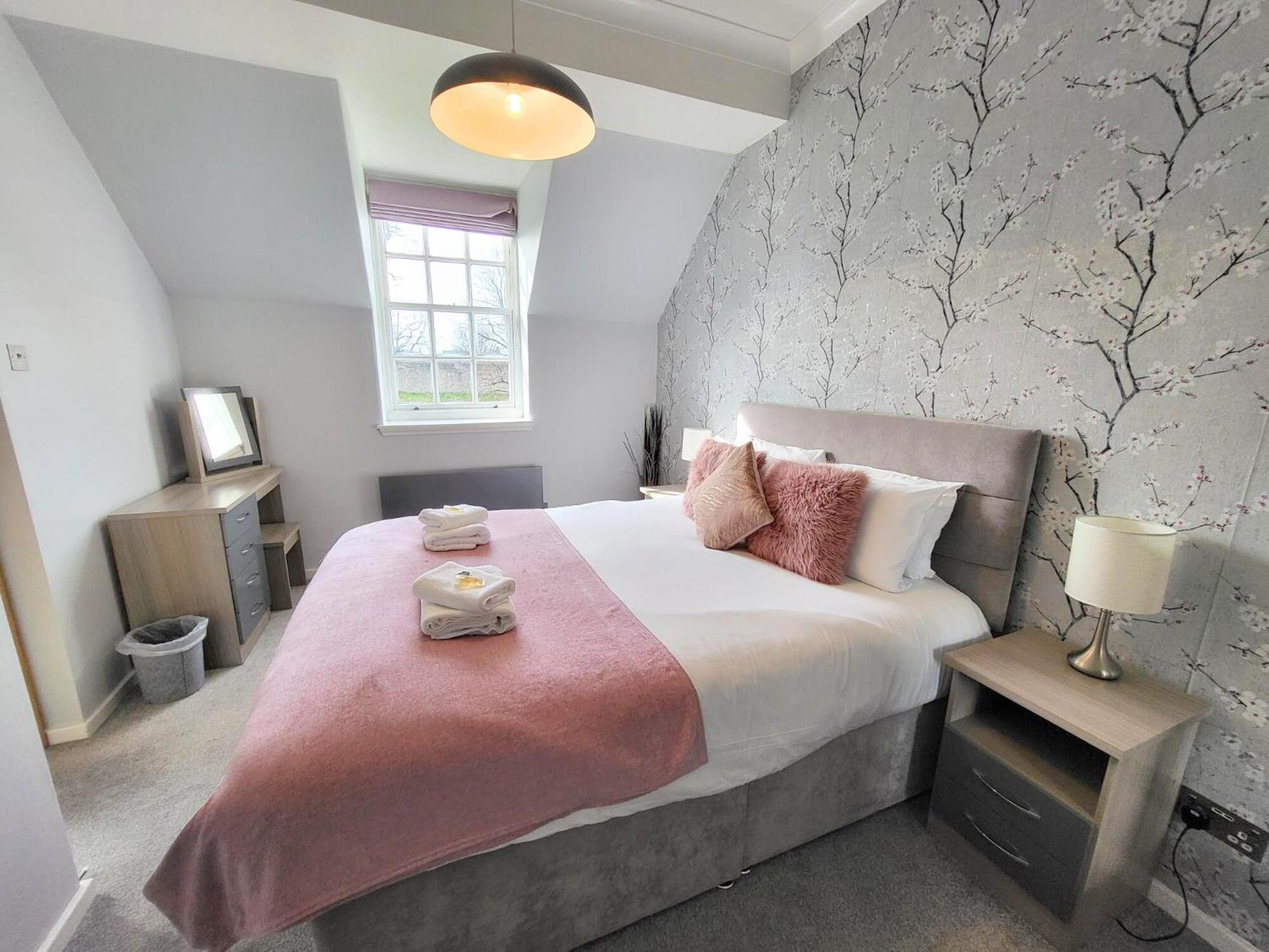 Apartment Stylish With Minster Views I Pass The Keys York